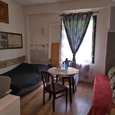 Hostel Apollo Zabkowice Slaskie Zewnętrze zdjęcie