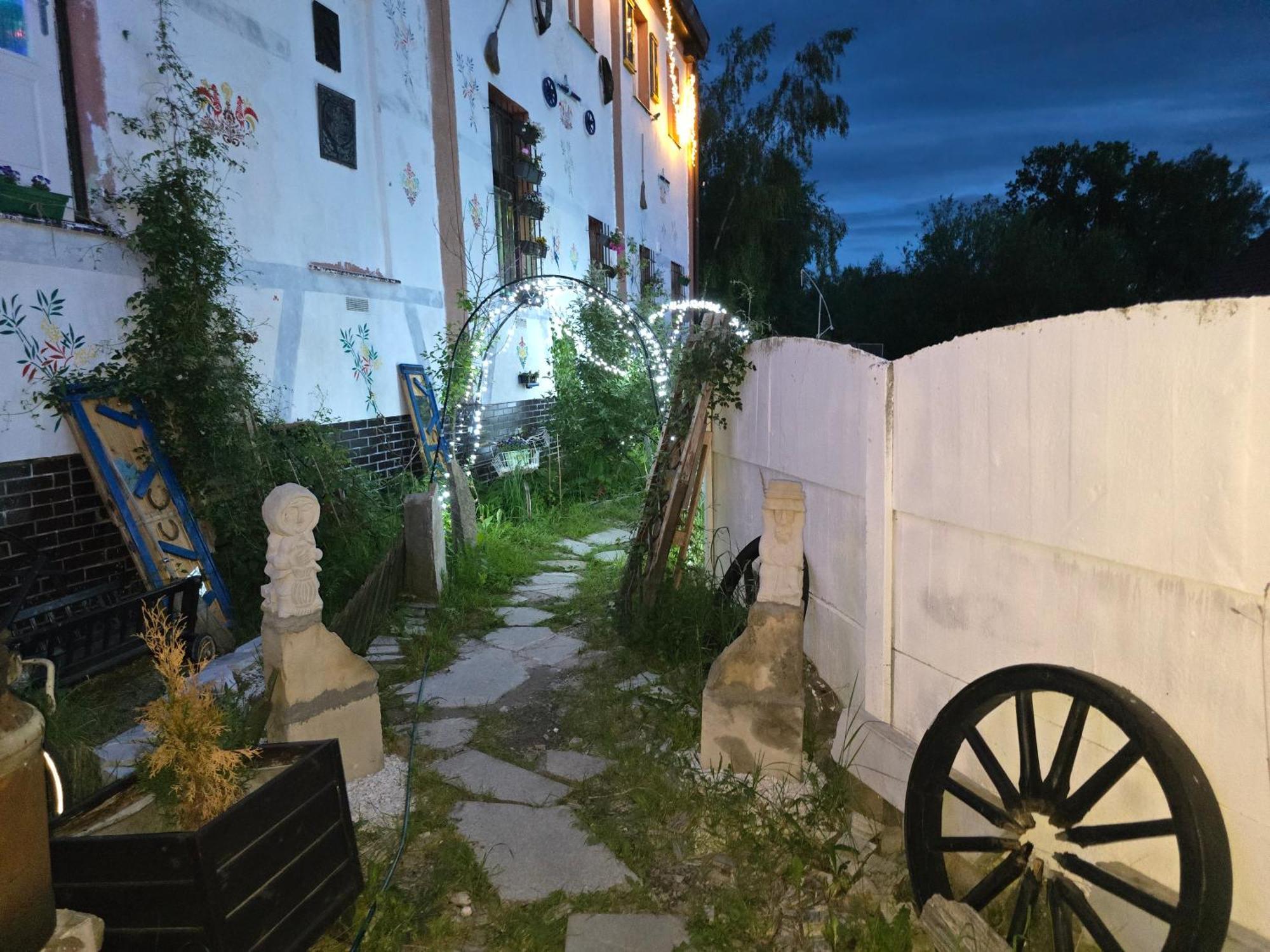 Hostel Apollo Zabkowice Slaskie Zewnętrze zdjęcie